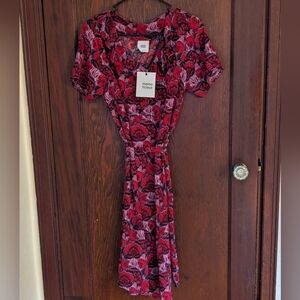 New With Tags Mama Licious Short Sleeve Maternity Paisley Dress Size Large
